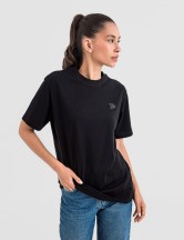 Дамска oversize тениска в черно 