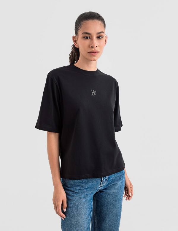 Tениска cropped oversize в черно