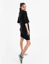 Рокля oversize в черно