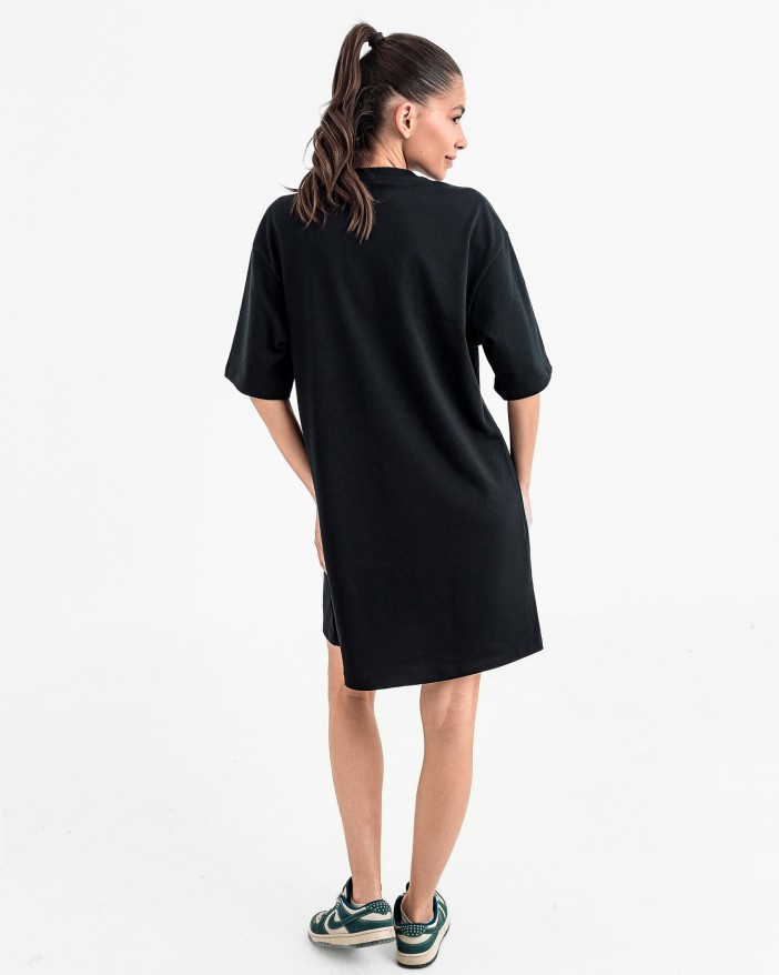 Рокля oversize в черно