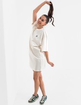 Рокля oversize в екрю